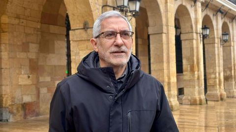 El portavoz de IU-Convocatoria por Oviedo, Gaspar Llamazares