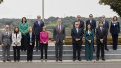 Los responsables de la CRUE Universidades Espa�olas, con su presidenta, Eva Alc�n al frente (de fucsia, en el centro) y el rector de Santiago (Antonio L�pez, primero por la izquierda), fueron recibidos por el rey Felipe VI el pasado enero