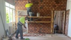 Obras de mejora de la accesibilidad en el edificio multiusos de Coristanco