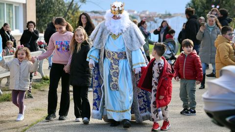 Recepci�n de los Reyes Magos en el centro social de Corbill�n