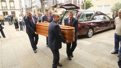 Entierro, el a�o pasado, del que fue presidente de Vieiro