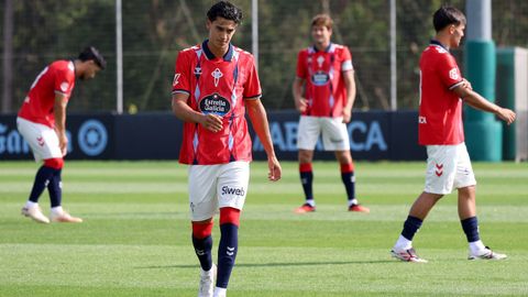 El jugador del Celta Jones El-Abdellaoui, durante el partido ante el Acad�mico de Viseu.