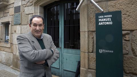 O acadmico rianxeiro conserva a esperanza dun cambio de rumbo no uso do galego.