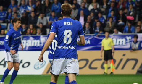 Michu en una accin del partido ante el Tenerife