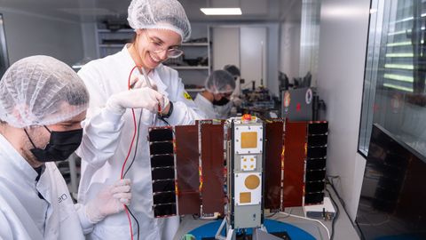Al�n Space ha desarrollado un nanosat�lite 3U con tecnolog�a dise�ada a medida para la misi�n de la Agencia Espacial Europea.