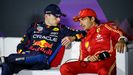 Max Verstappen y Carlos Sainz.Max Verstappen (Red Bull) y Carlos Sainz (Ferrari)
