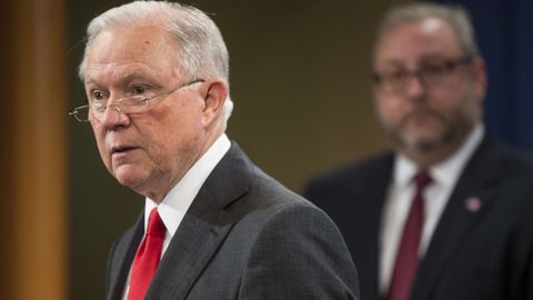 Sessions lleva meses sufriendo la ira de Trumo a cuenta del Rusiagate