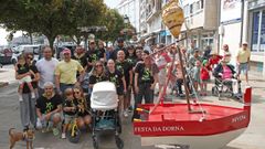 Os Corsarios do Barbansa encabezaron a marcha, � que se sumaron usuarios de Ambar e da residencia de maiores, ademais de outras pe�as.