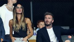 David y Victoria Beckham, durante el partido entre Argentina y Cabo Verde.
