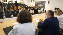 El acto de recepci�n a los nuevos m�dicos de familia que se incorporan al �rea sanitaria de Pontevedra y O Saln�s tuvo lugar este martes en el Provincial