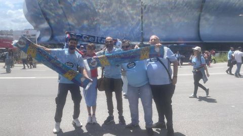 Miembros de Celti�as Arriacenses, en Bala�dos.