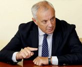 Pachi V�zquez sostiene que Feijoo �tiene a Galicia sangrando a chorros�.