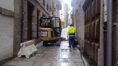 Una aver�a dej� temporalmente sin suministro de agua a los residentes en la r�a Y��ez de Ribadavia.