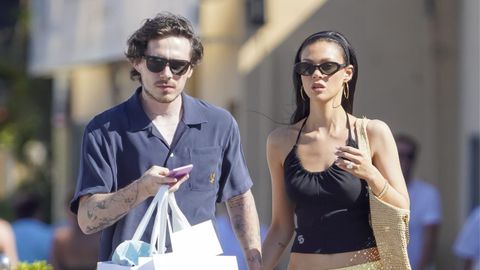 Brooklyn Beckham y Nicola Peltz, de compras en Saint-Tropez
