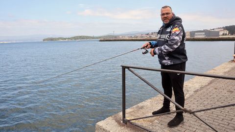 Guillermo Oubi�a, Picho, es el presidente de Cormor�ns de Arousa