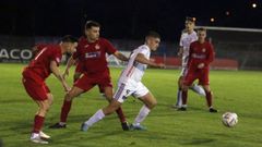 Imagen del encuentro de ida entre el Noia y la Sarriana, que hoy se volver�n a ver las caras.