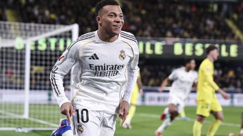Mbappe celebra el tanto que signific� el 0-1 del Real Madrid en Villarreal