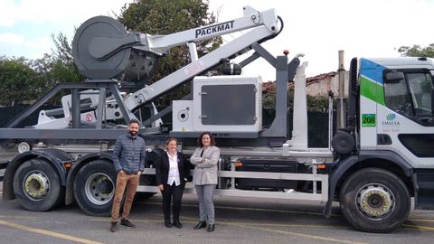 El nuevo veh�culo compactador de Emulsa