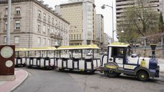 El tren de las termas circulando vac�o