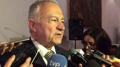 M�ndez Romeu presenta 1.800 avales para competir en las primarias del PSdeG