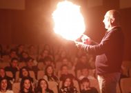 David Ballesteros y Carlos P�rez fueron los encargados de sorprender a los estudiantes.