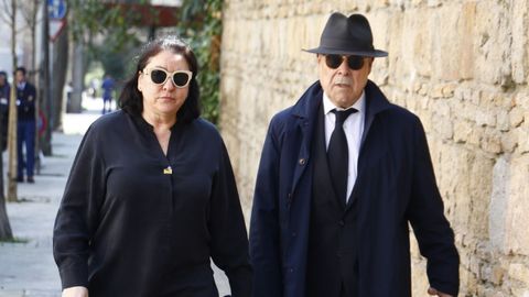Ana P�rez-Lorente y Antonio Resines, en la misa por Irene de Grecia, la mujer del actor es amiga �ntima de la infantas Elena y Cristina desde el colegio