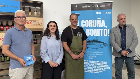 Juan Corr�s, Koke Trigo, Amanda y Gonzalo Castro en la presentaci�n de las jornadas gastron�micas de bonito