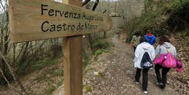 La parte alta del sendero es c�moda de recorrer. 