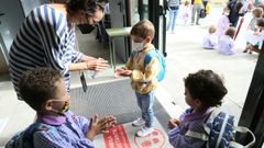Imagen de archivo del primer d�a en educaci�n infantil en el colegio p�blico Quiroga Palacios, de Santiago