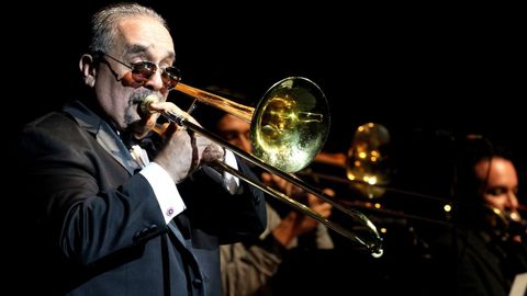 Imagen de archivo de Willie Colon durante un concierto