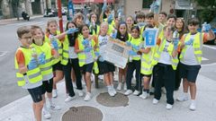 Limpiando de colillas las calles de Ourense