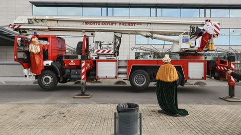 Visita de los Reyes Magos en el CHUO