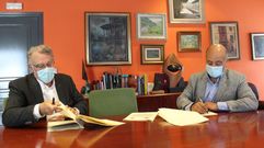 El alcalde de O Barco, Alfredo Garc�a, y el presidente de CHMS, Antonio Quiroga, firmaron el convenio de colaboraci�n