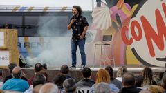 Imagen de archivo de Xos Antonio Tourin en el espectculo Comicamente de 2021, en el monte de Bens