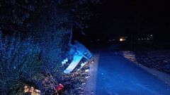 El accidente ocurri en una pista rural de Castro de Rei poco despus de la medianoche