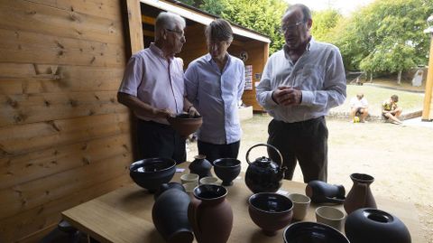 Miguel Corgos, en el centro, con el edil Miguel �ngel Fern�ndez y el alcalde, Eduardo Parga 