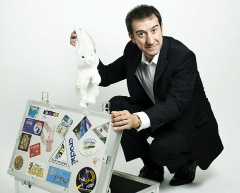 Luis Boyano presenta en Burela un espectculo familiar