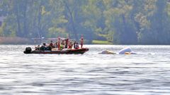 Los servicios de emergencia en el lago Maggiore