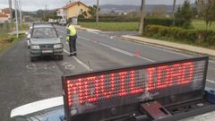 Control de tr�fico en O Val, Nar�n