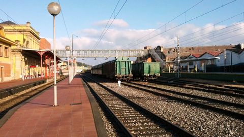 Estacin de tren de Avils