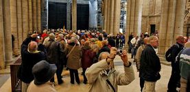 El plan de negocio de la catedral prev� nuevas fuentes de financiaci�n, sin restringir el acceso al templo, ni las horas de culto.