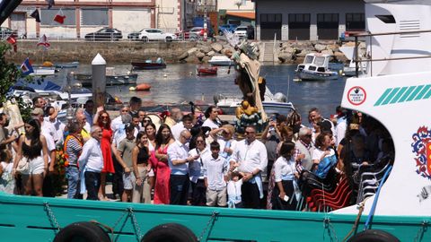 Imágenes de la procesión marítima de la Virxe do Carme en Santiago de Lampón