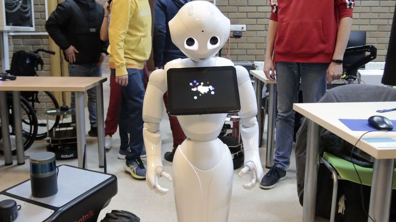 Telefónica instalará un laboratorio y un centro demostrador de ciberseguridad en Santiago