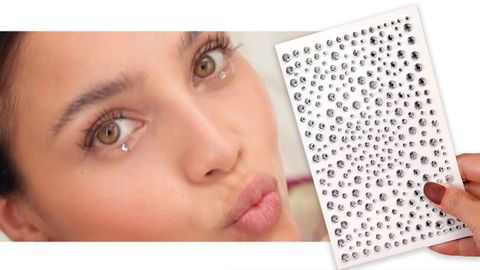 Los brillis de Emilia se han convertido en un cl�sico en cualquier �outfit� festivalero.