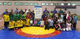 Un centenar de escolares participaron ayer en la primera de las tres jornadas de Xogaloita no Deza.