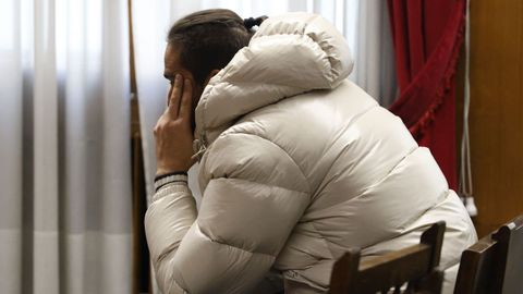 El acusado, durante la vista en la que se reconoci culpable de los dos delitos que se le imputaban