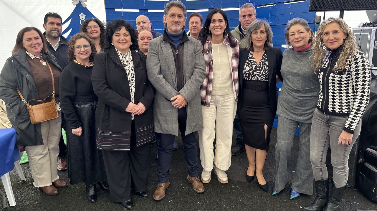 Paula Prado en la comida del PP de Ortigueira: «O ferrocarril Ferrol-Ribadeo segue en deterioro, mentres Sánchez mira cara a outro lado»