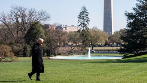Donald Trump en los jardines de la Casa Blanca, el pasado mi�rcoles.
