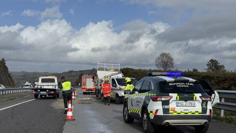 Accidente de tr�fico en la A-8, en Guitiriz, con dos personas fallecidas