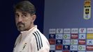 El entrenador del Real Oviedo, Veljko Paunovic, da una rueda de prensa